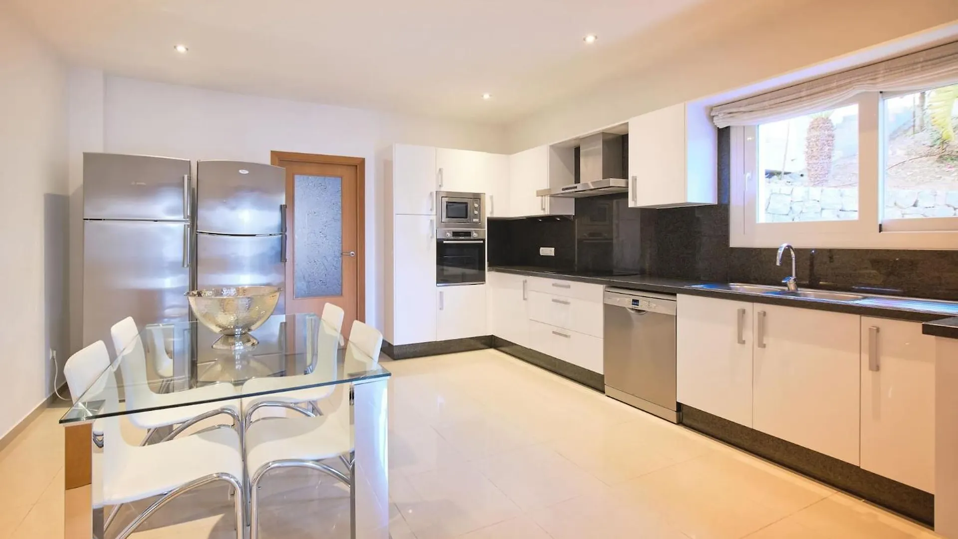 Inibiza Villas - Villa Romeo Santa Eularia des Riu 0*,