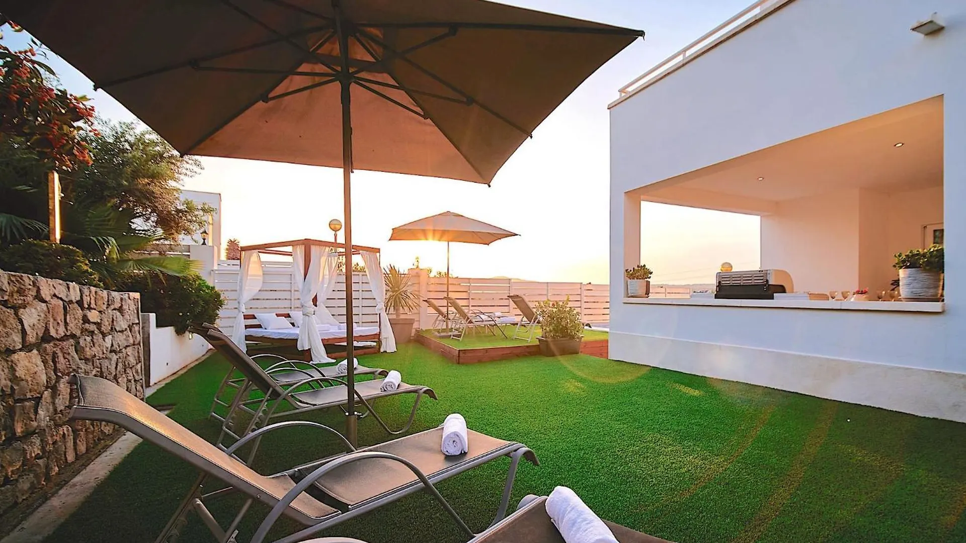 Inibiza Villas - Villa Romeo Santa Eularia des Riu Spain