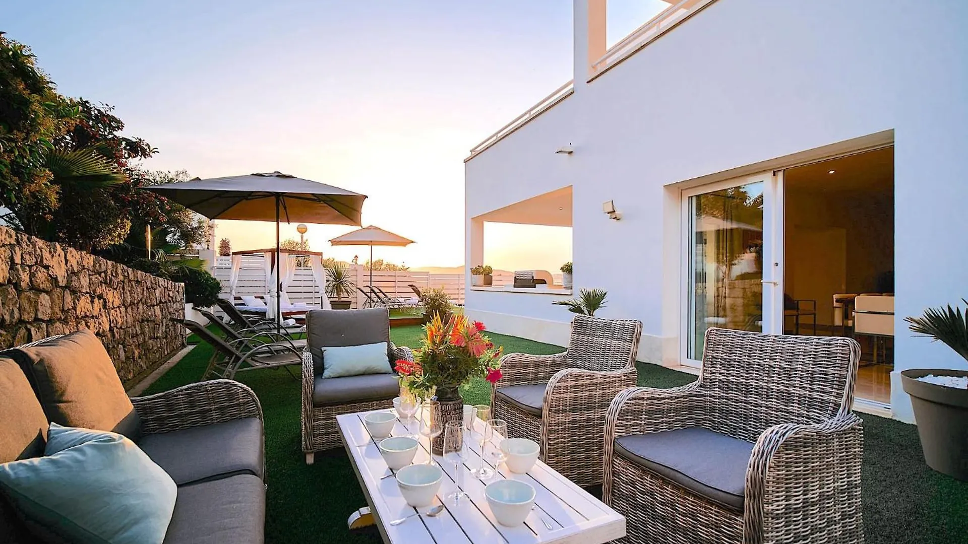 Inibiza Villas - Villa Romeo 圣埃乌拉利亚 0*,  西班牙